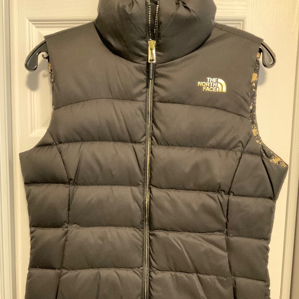 The North Face 700 Down Black Vest Women